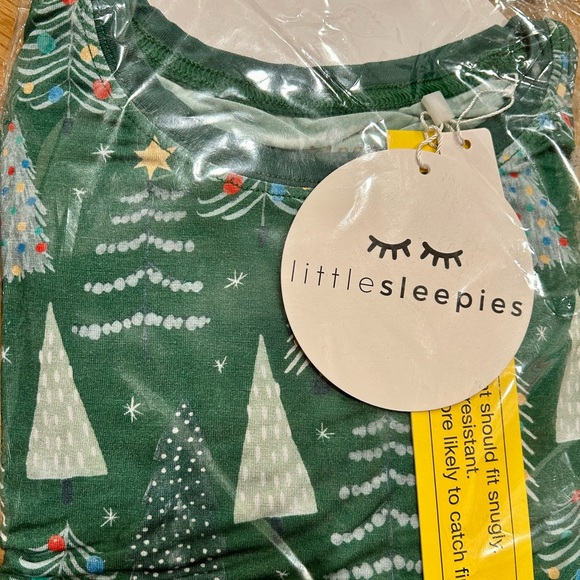 NWT Little Sleepies Green Christmas Trees PJ Set - Picture 1 of 3
